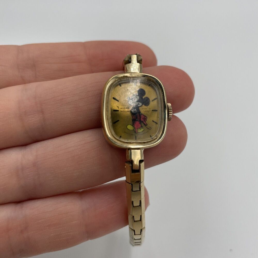 Vintage Bradley 17 Jewels Disney Mickey Mouse Manual Winding Watch Gold - Picture 6 of 12